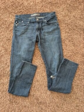 Dark Wash Straight Jeans With Bedazzled Pockets Size 30 - Blue